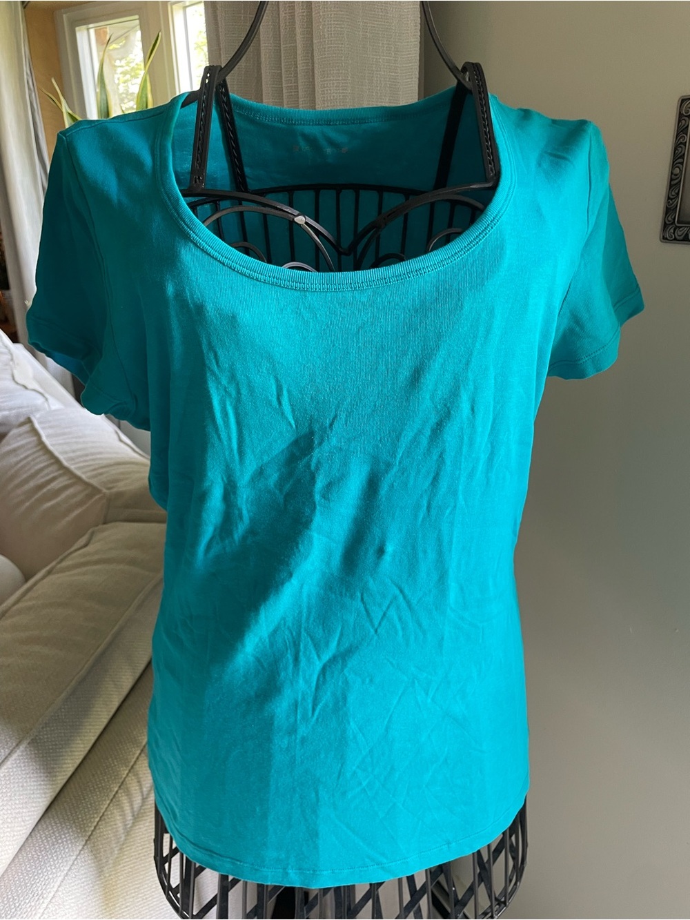 Architect Scoop Neck Short Sleeve Tee in Teal Blue